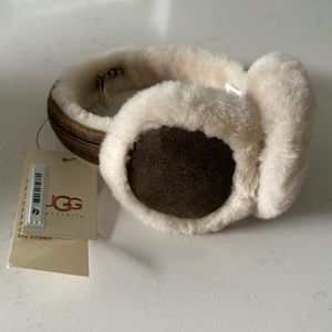 Ugg Sheepskin Ear Muffs (NEW with tags)